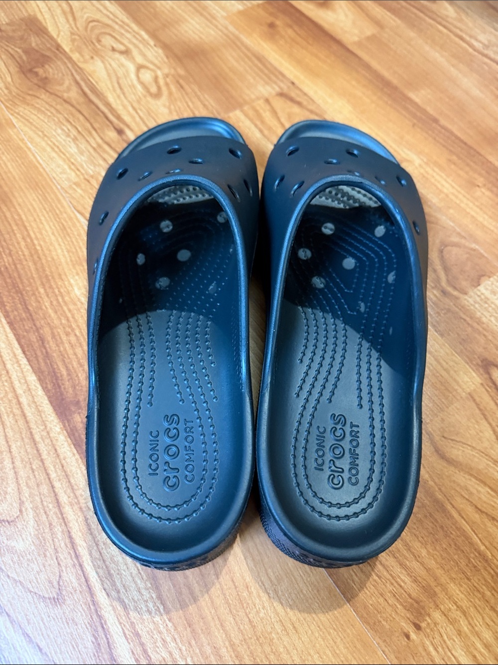 Women’s Black Slip-On Slide Crocs Sandals - Picture 11 of 12